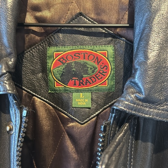 Vintage Distressed Leather Jacket - Picture 4 of 6